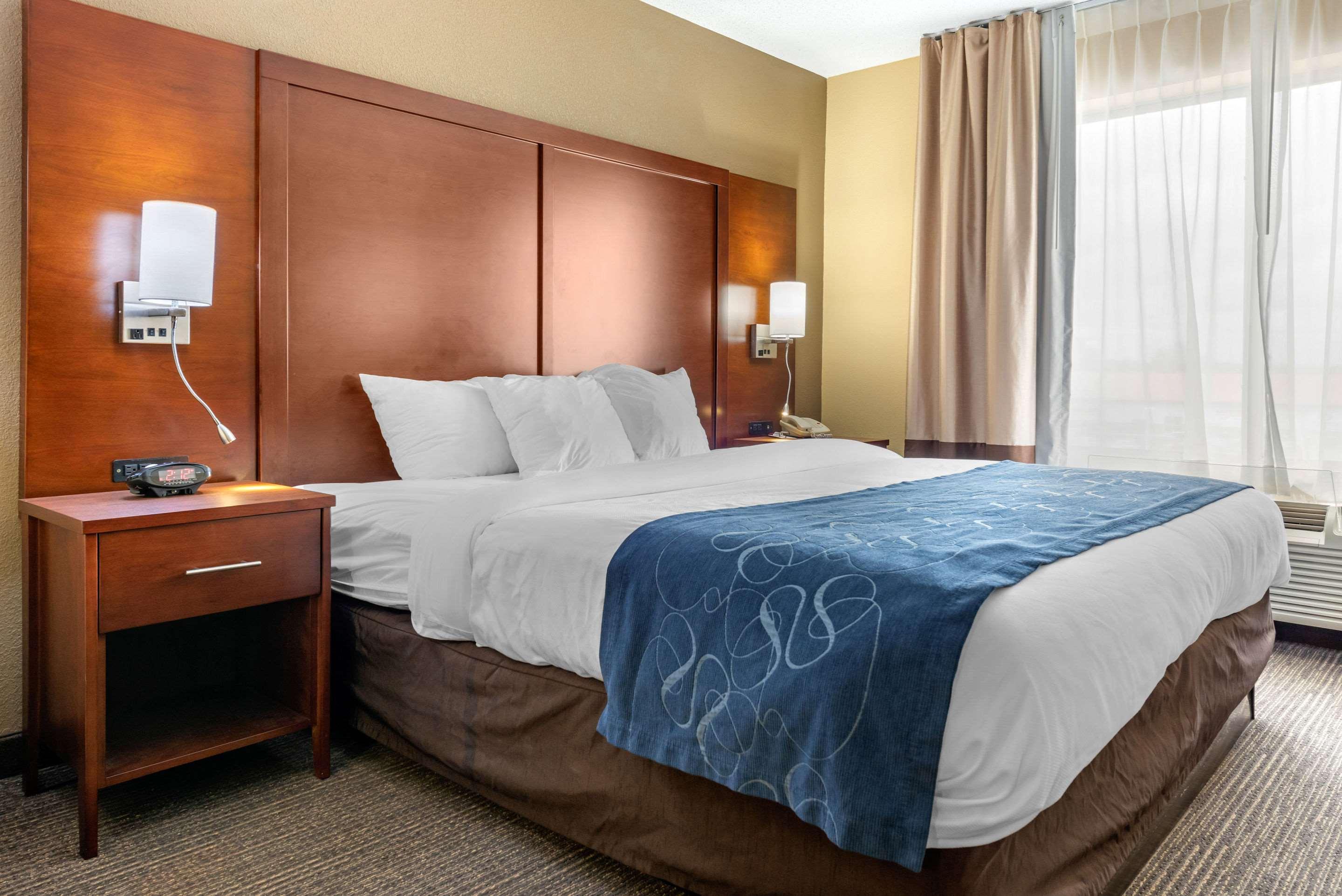 Comfort Suites Финдли Екстериор снимка