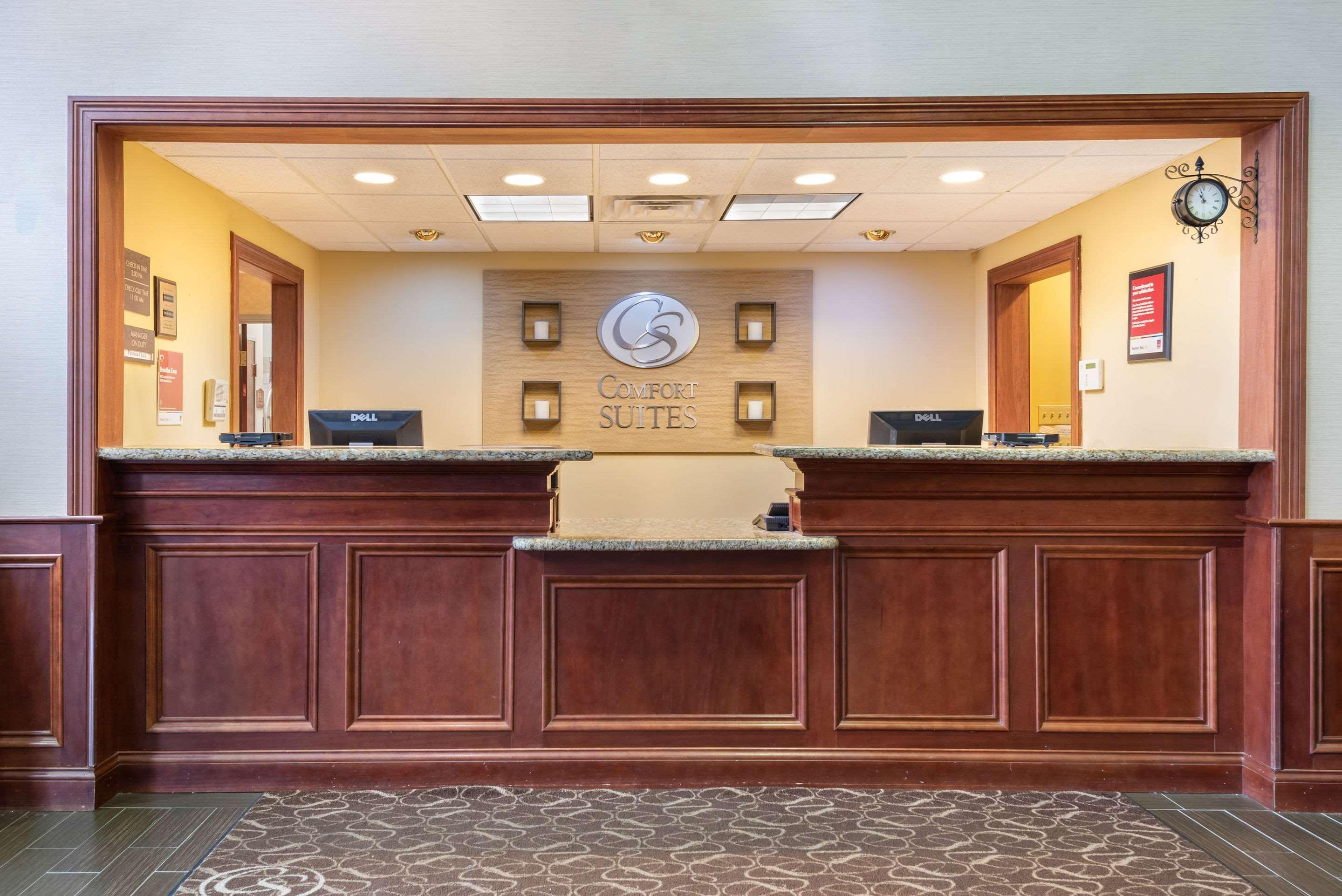 Comfort Suites Финдли Екстериор снимка