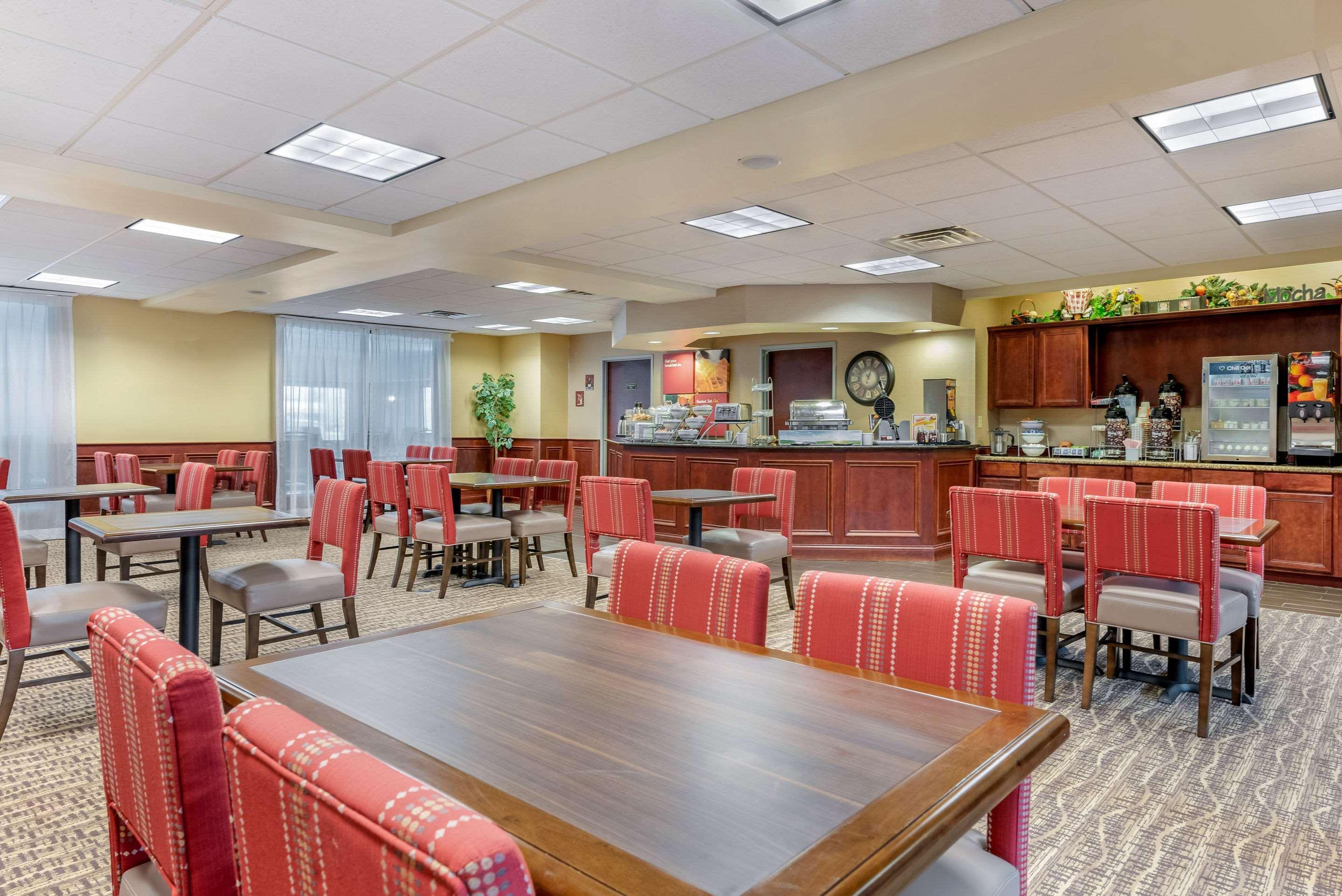 Comfort Suites Финдли Екстериор снимка